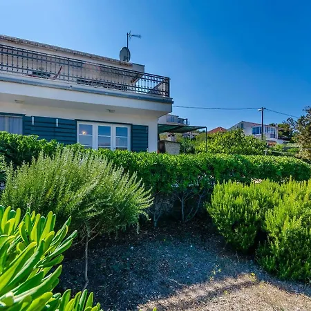 Διαμέρισμα Neven