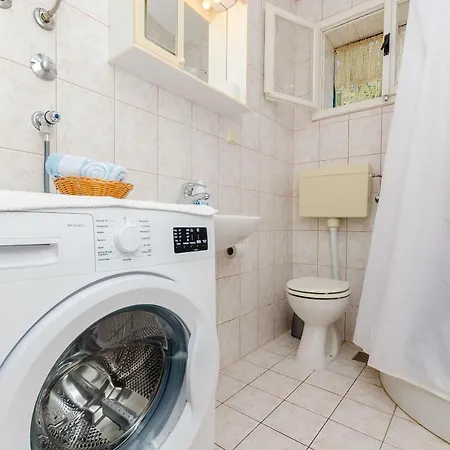 Διαμέρισμα Neven *