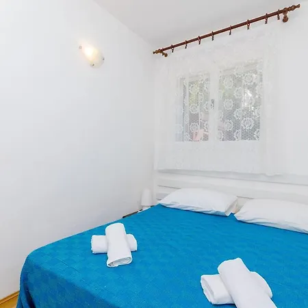 Neven * טרוגיר